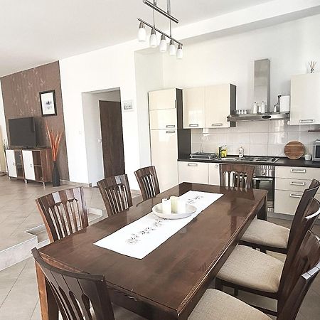Apartments Antonella Trogir Bagian luar foto