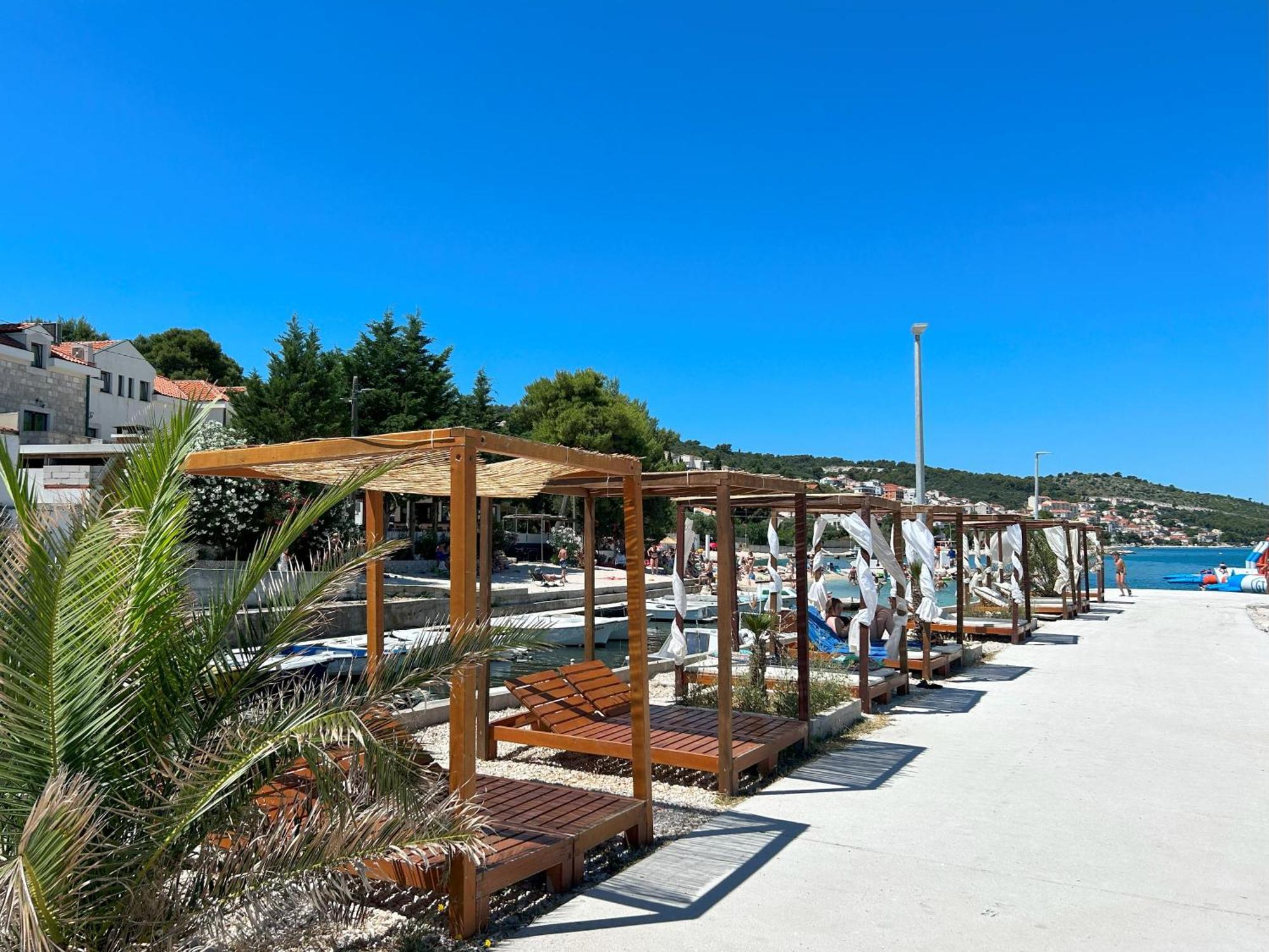 Apartments Antonella Trogir Bagian luar foto